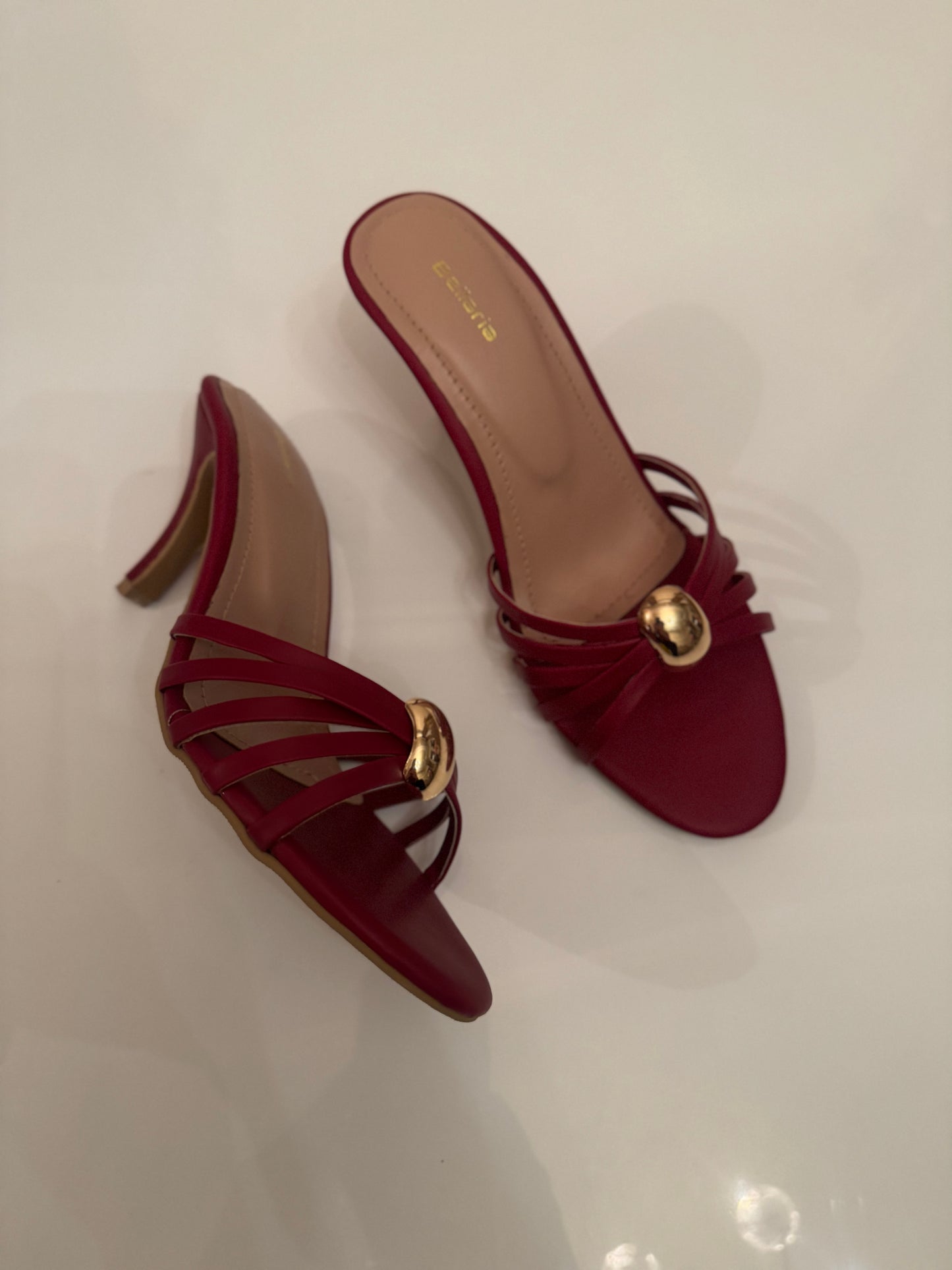 SCARLET HEELS - Maroon