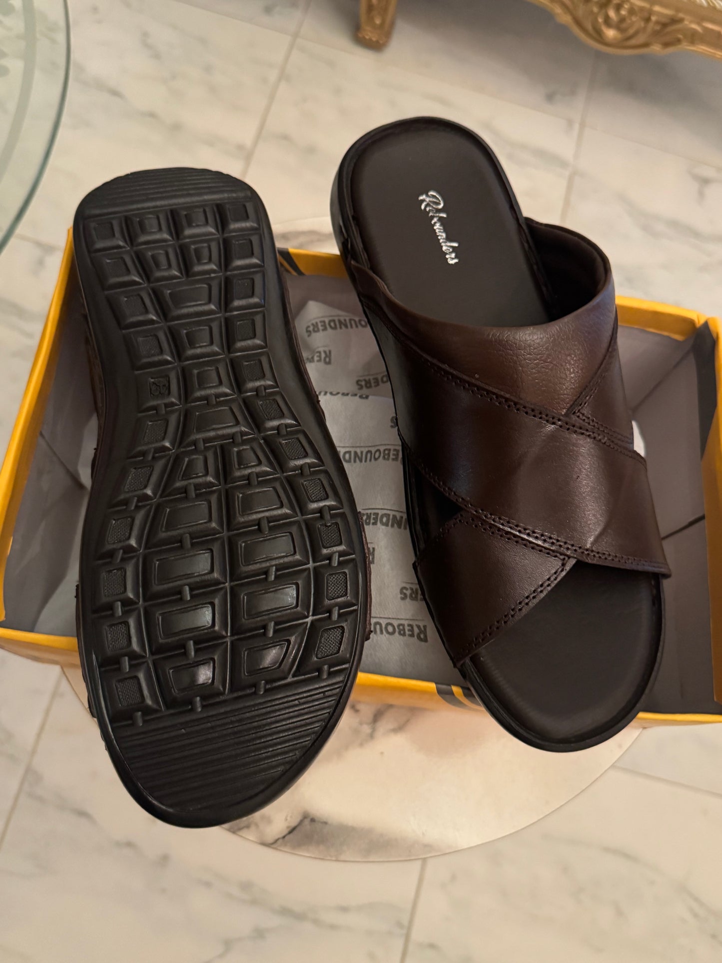 URBAN WALKERS LEATHER - BROWN
