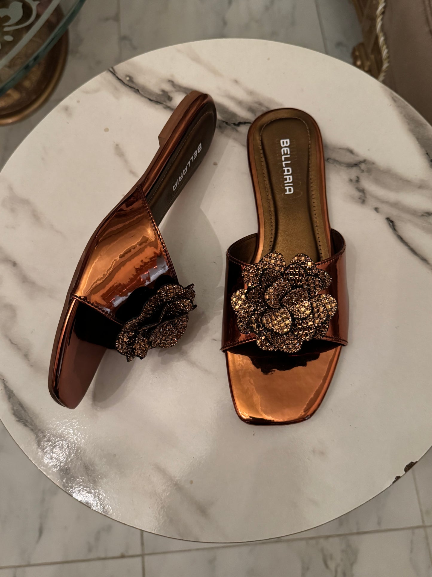 FLOWER EMBELISH FLATS