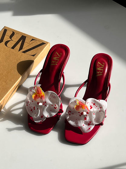 FLORA HEELS