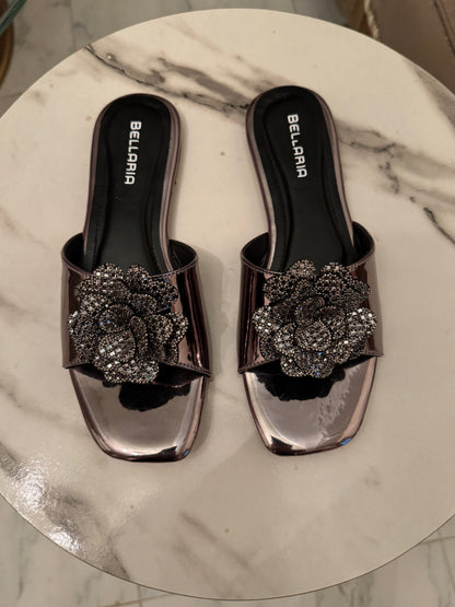 FLOWER EMBELISH FLATS