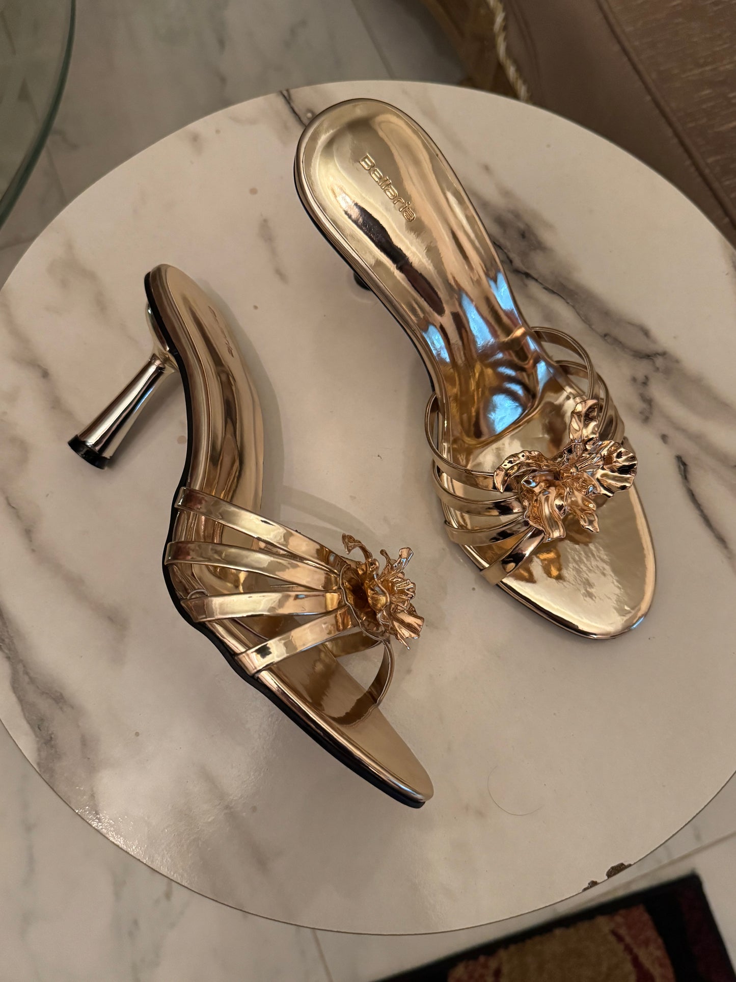 LOBO HEELS