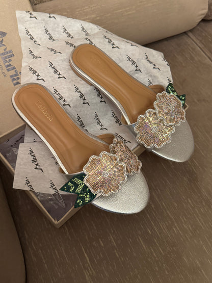 SIYANA FLATS