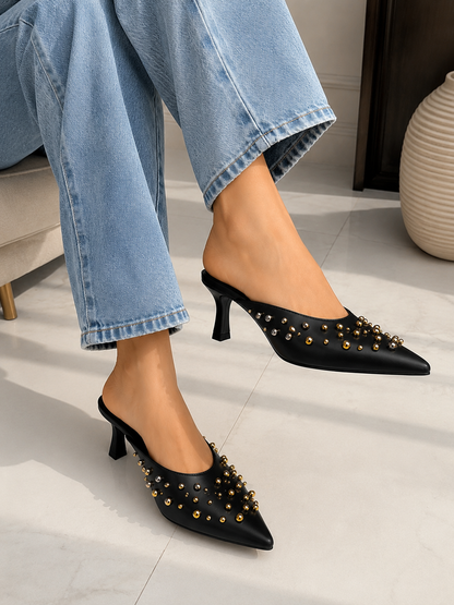 NOVA STUDDED HEEL
