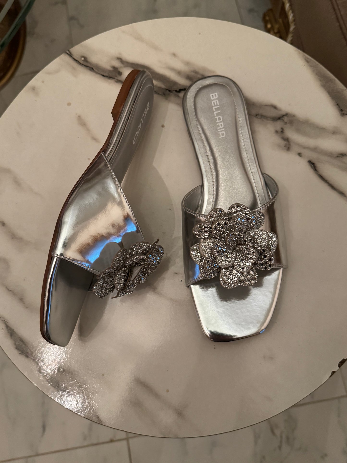 FLOWER EMBELISH FLATS