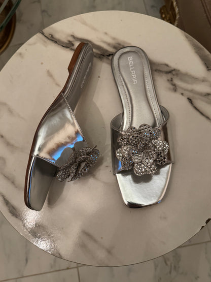 FLOWER EMBELISH FLATS