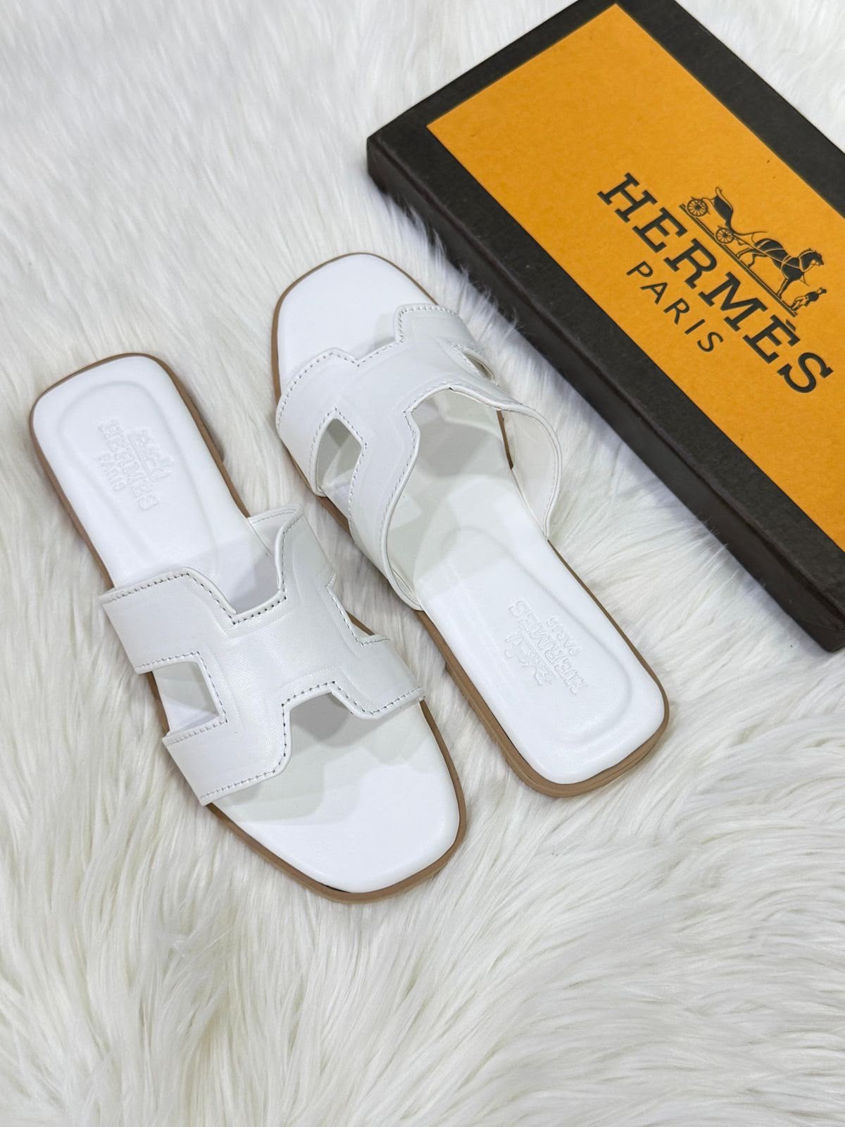 Silana Flats