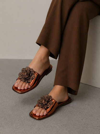 FLOWER EMBELISH FLATS