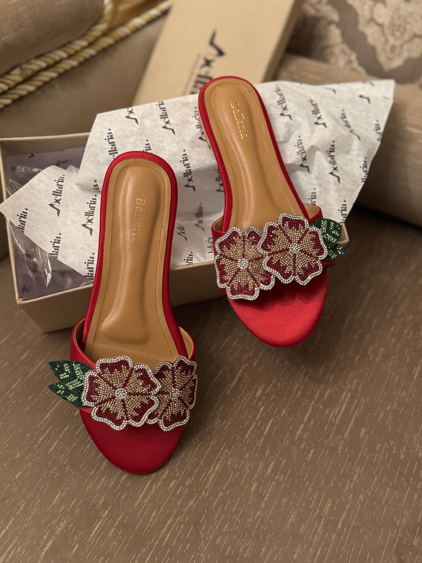 SIYANA FLATS