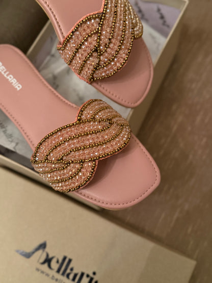 Amora Flats