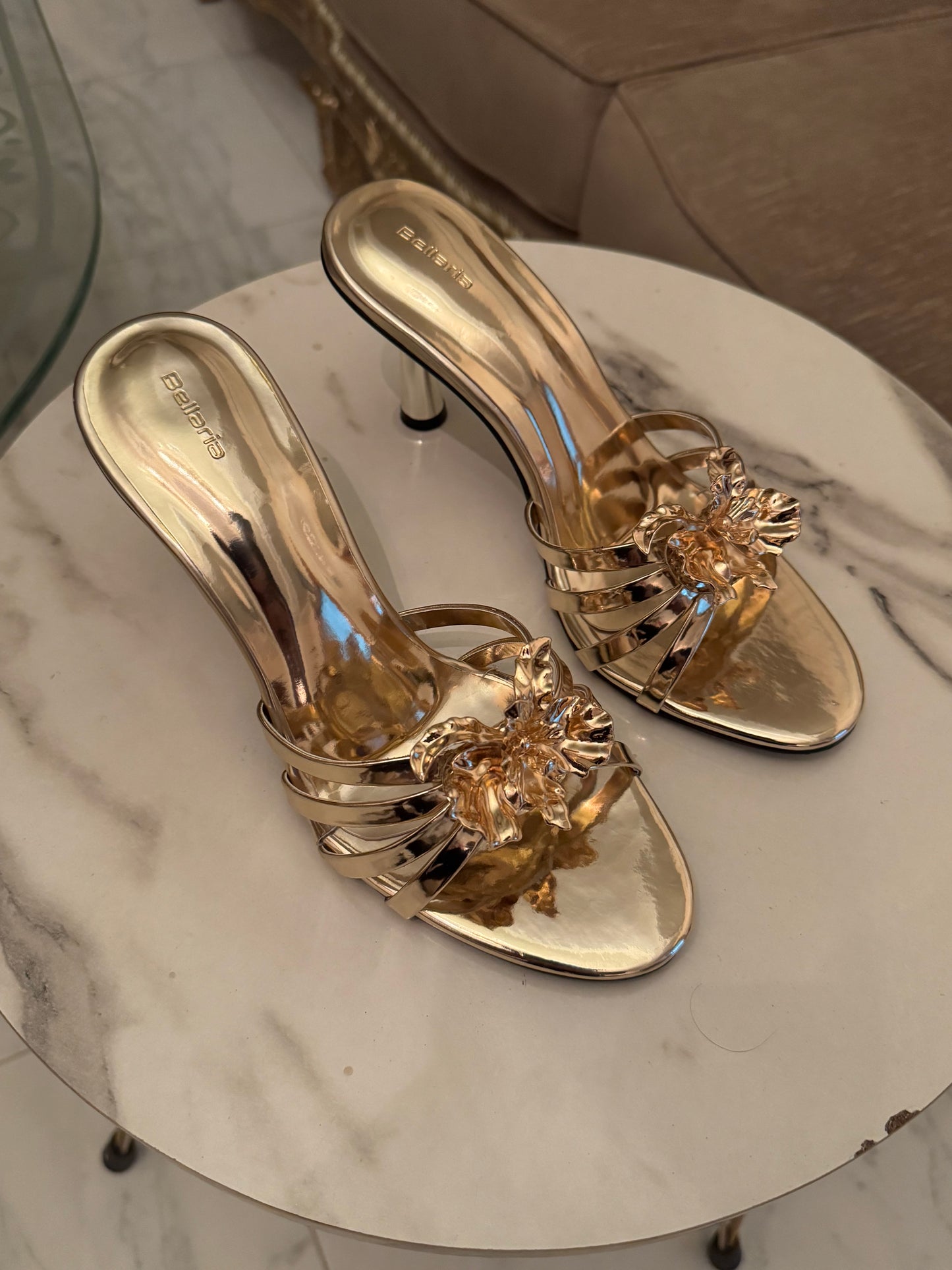 LOBO HEELS
