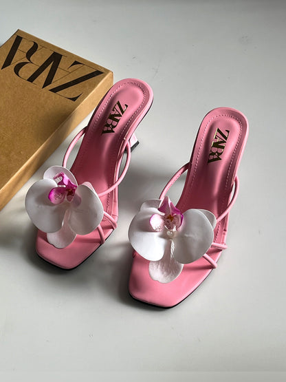 FLORA HEELS