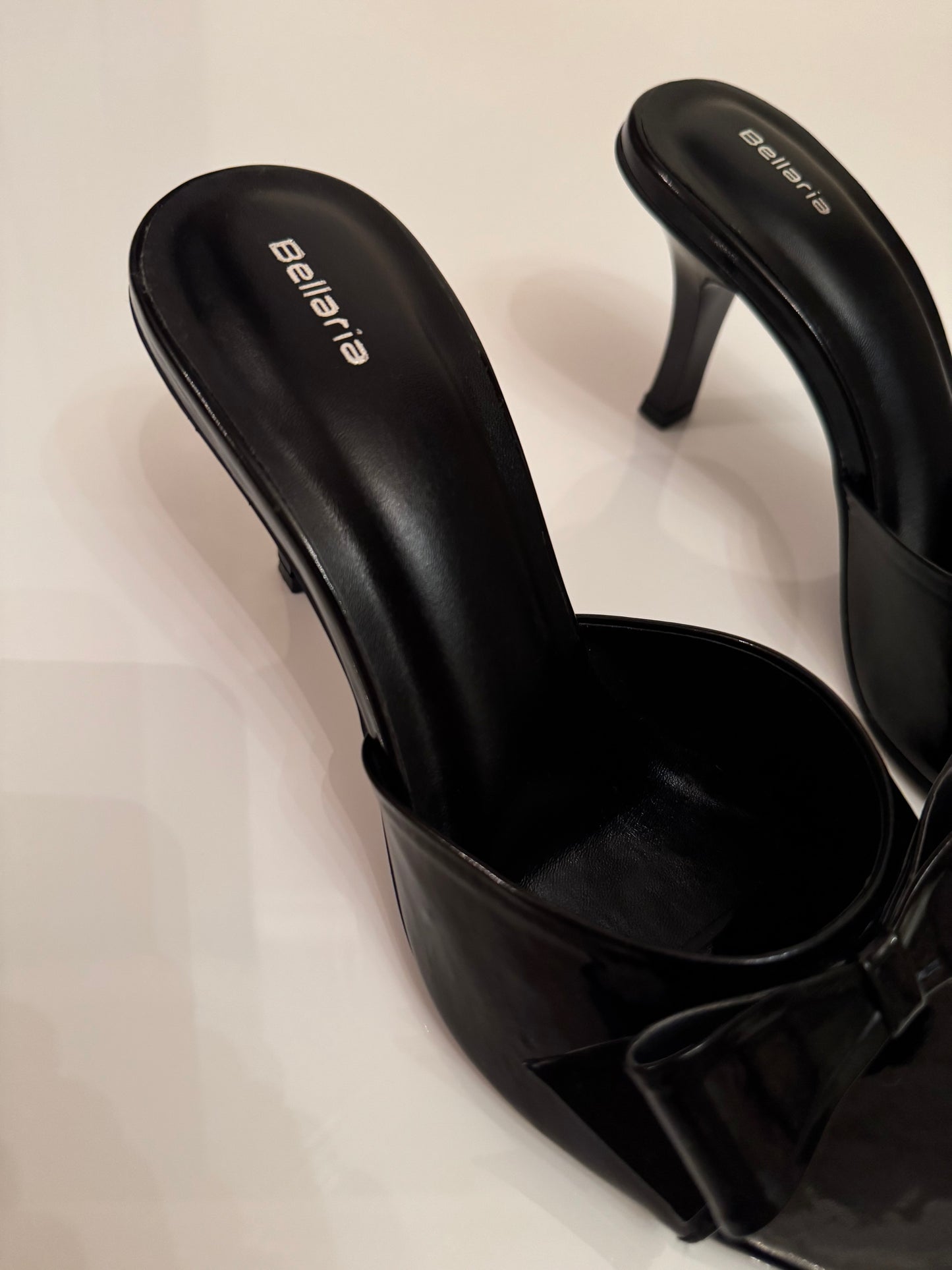 SUANA HEELS - BLACK