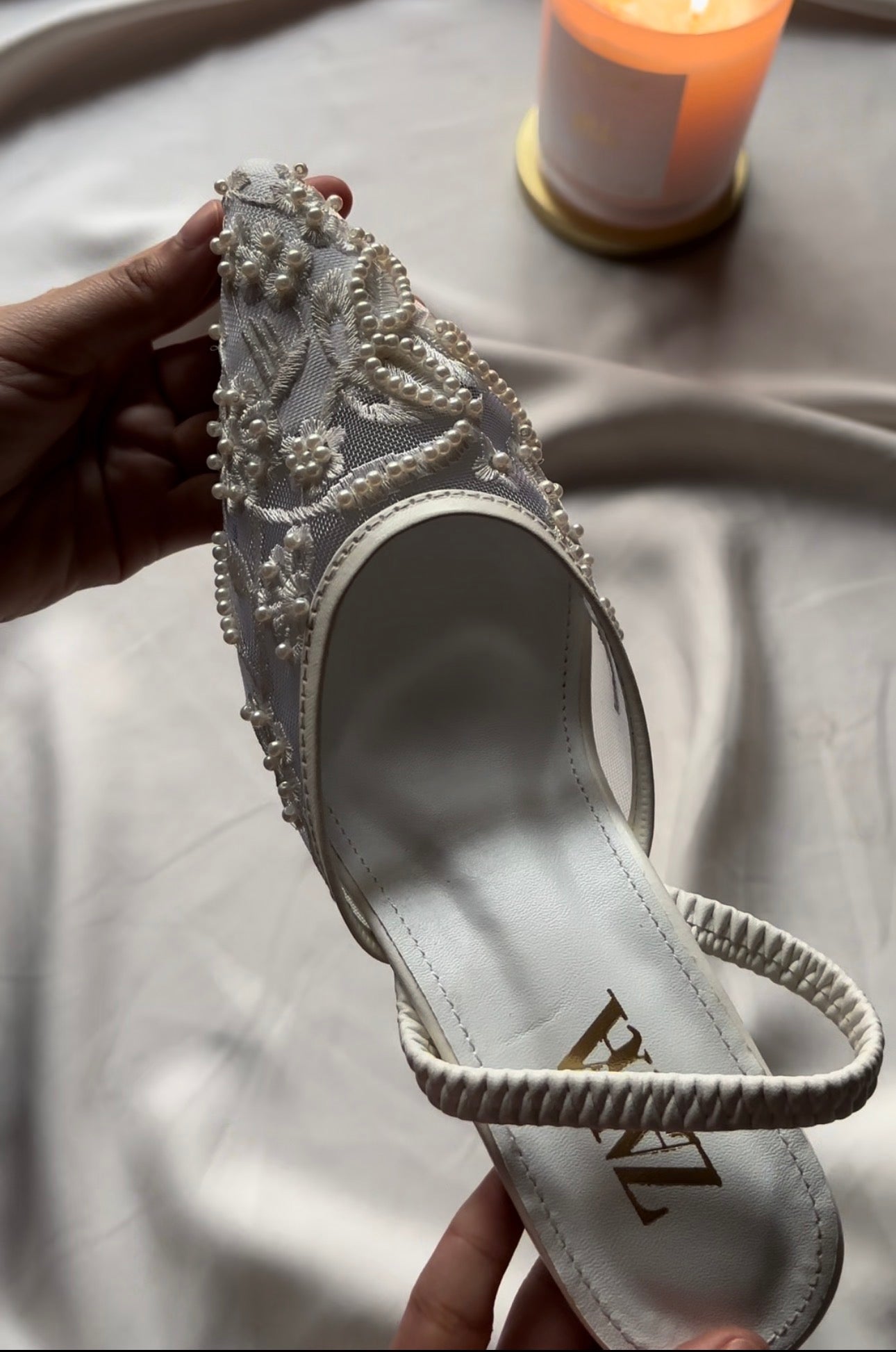 VUNA HEELS - White