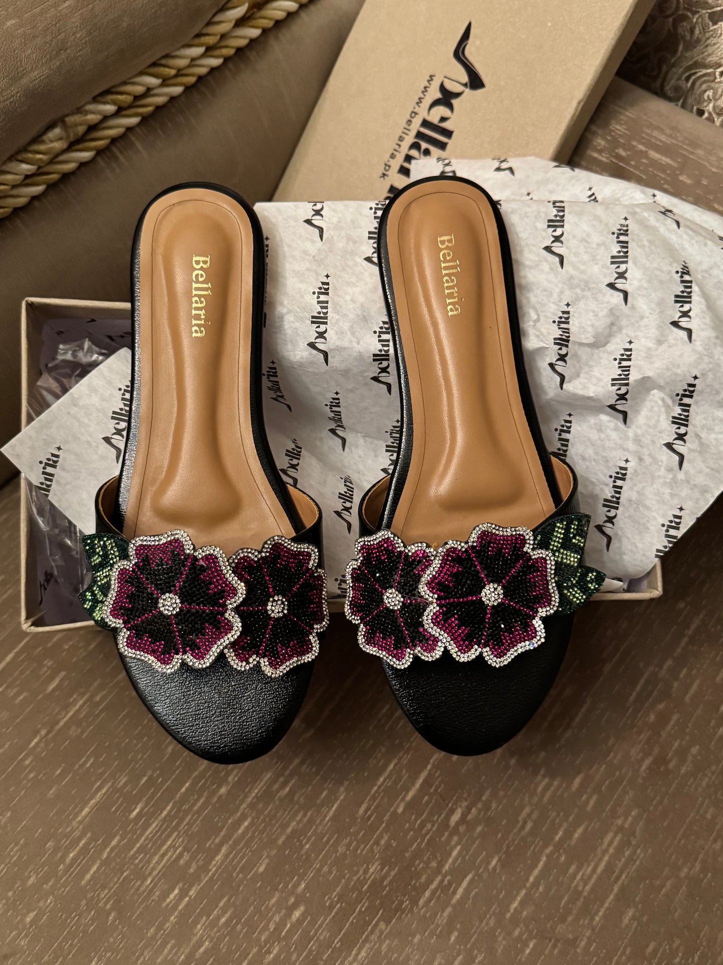 SIYANA FLATS