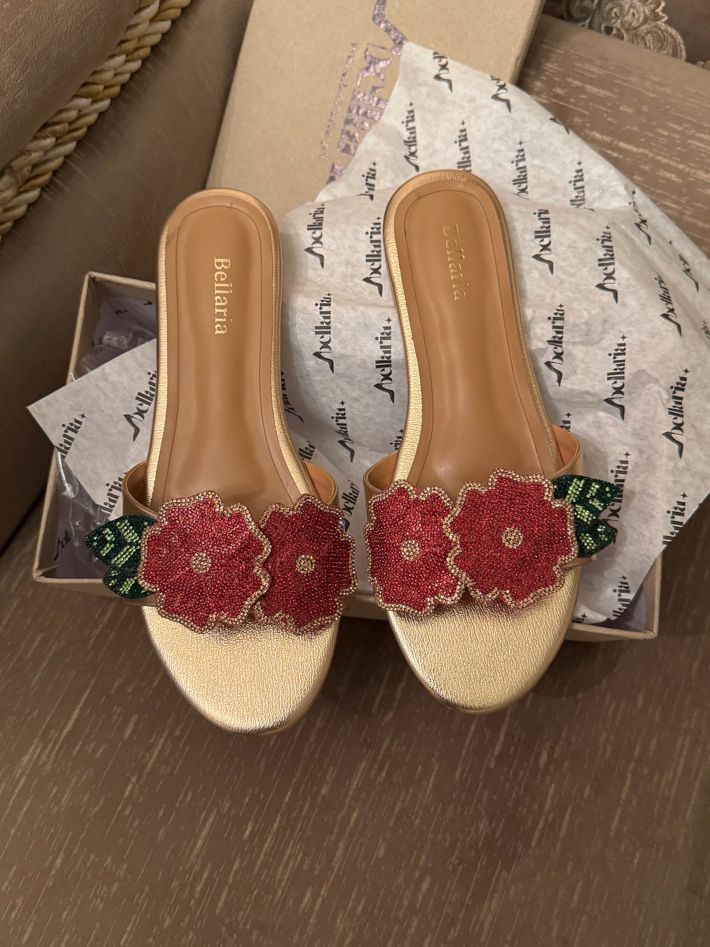 SIYANA FLATS