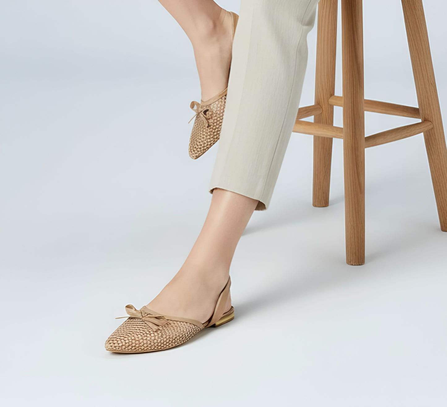 NOIR NET PUMPS - Beige